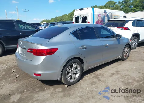 2013 Acura Ilx Hybrid 1.5L из США, поврежденный, VIN 19VDE3F75DE300857